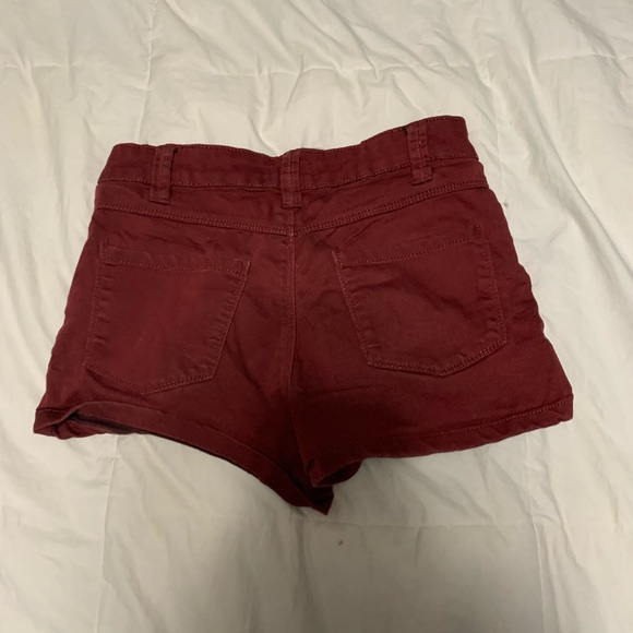 maroon shorts🦋 - Picture 2 of 2
